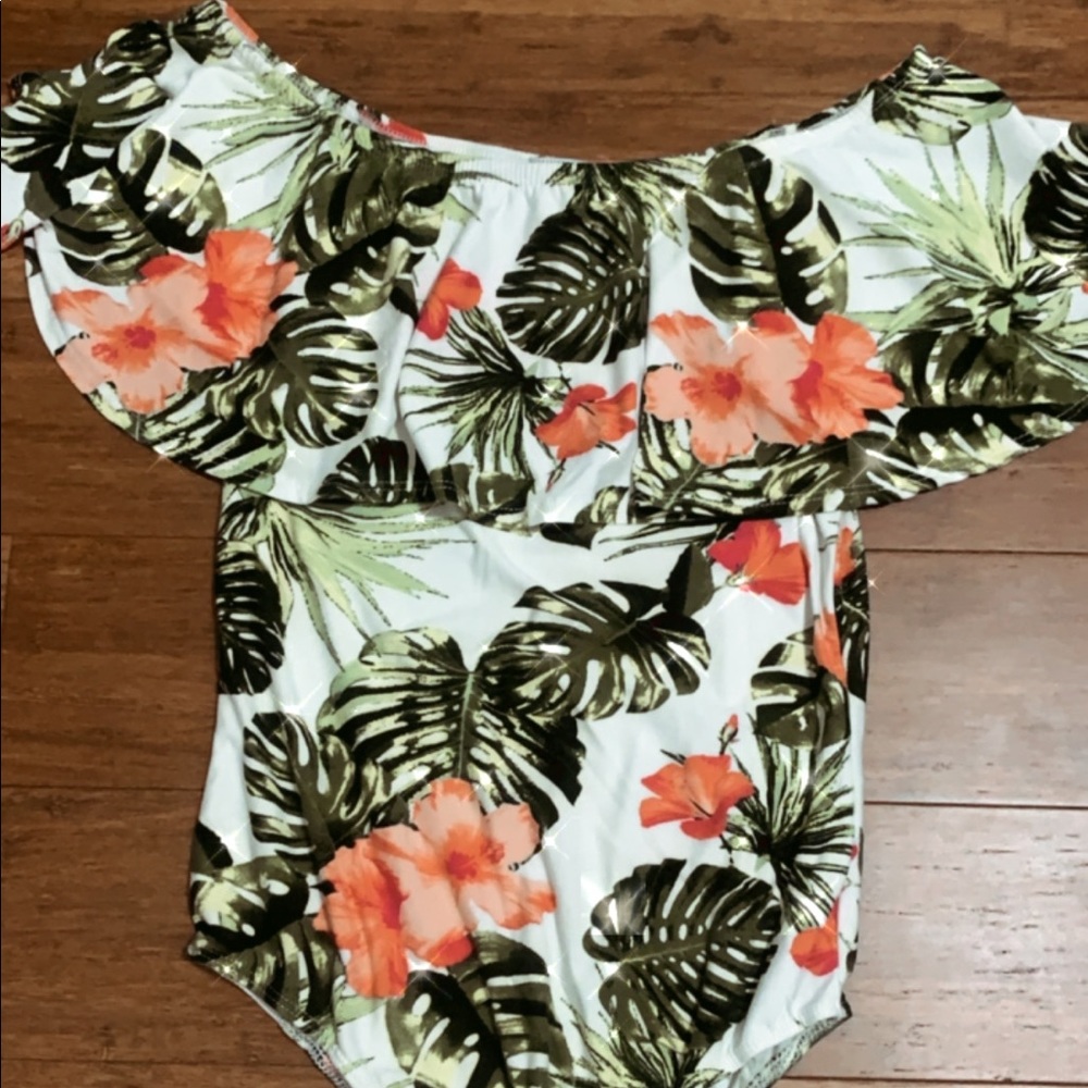 Palm print off the shoulder shirt